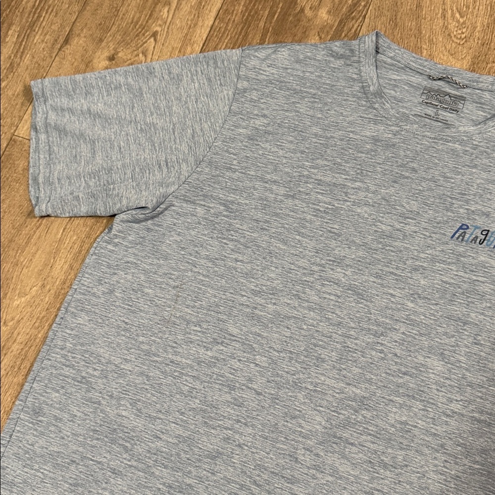 Patagonia Capilene Cool Daily Reef The Rigs graphic shirt men’s sz L - Picture 3 of 9